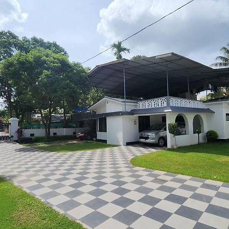 Garden Park Villa Tiruvalla Esterno foto